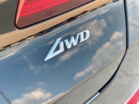 Used 2024 Genesis GV80 2.5T image 46