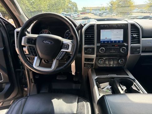 Used 2020 Ford F250 Lariat w/ Tremor Off-Road Package AWD/4WD image 32