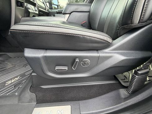 Used 2019 Ford F450 Platinum w/ Platinum Ultimate Package AWD/4WD image 15