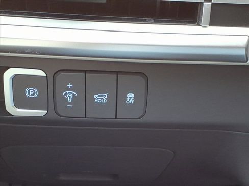 New 2026 Hyundai Santa Fe SE image 11