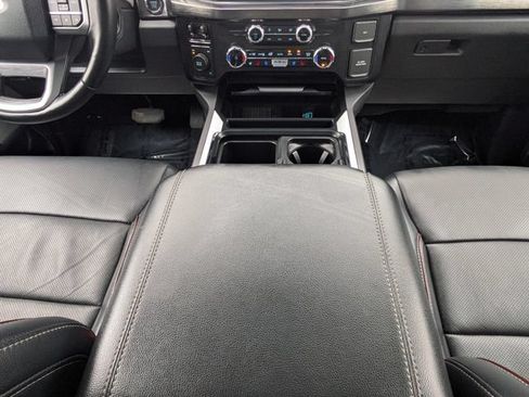 Used 2024 Ford F250 Lariat AWD/4WD image 19