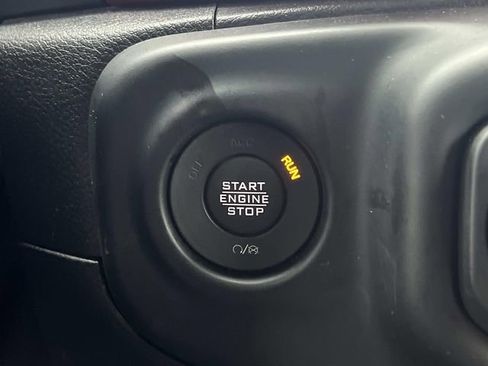 Used 2021 Jeep Wrangler Unlimited Rubicon w/ Dual Top Group image 30