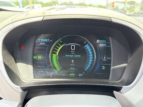 Used 2017 Chevrolet Volt LT w/ Comfort Package FWD image 37