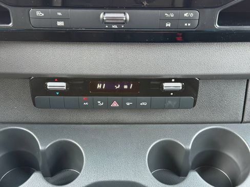 New 2026 Mercedes-Benz Sprinter 2500 image 17