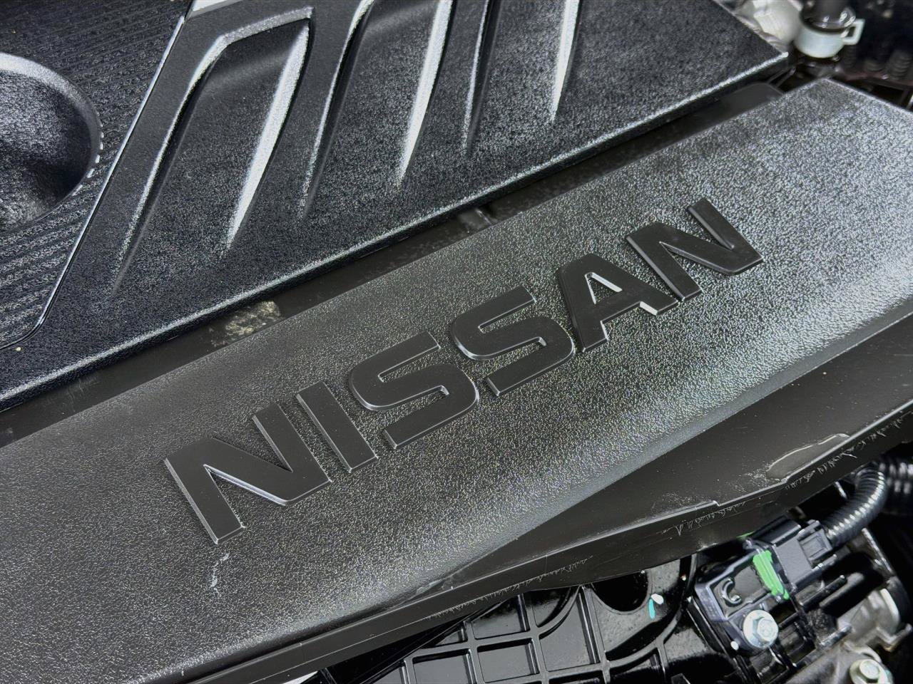 Used 2023 Nissan Rogue S AWD/4WD image 38