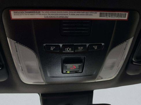 Used 2022 Toyota Corolla XSE image 28