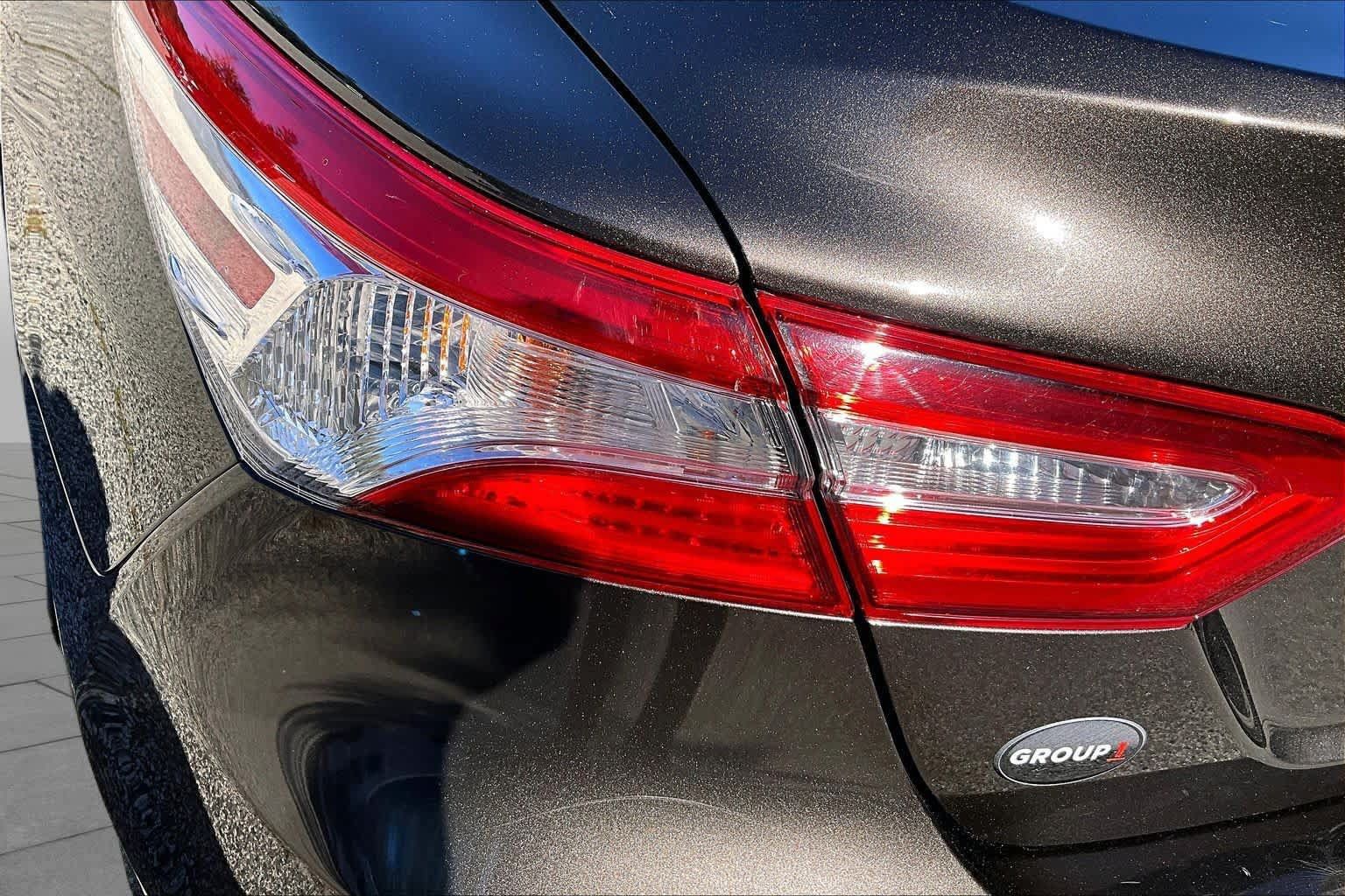 Used 2018 Toyota Camry LE FWD image 28