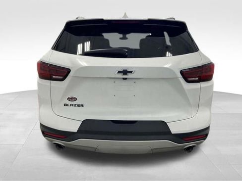 Used 2023 Chevrolet Blazer LT w/ Midnight/Sport Edition image 6