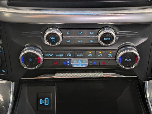 Certified 2023 Ford F150 Lariat AWD/4WD image 14