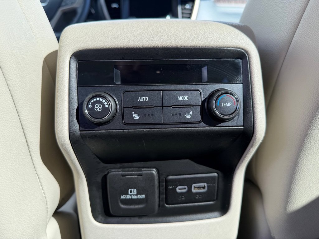 Used 2023 GMC Acadia Denali AWD/4WD image 24