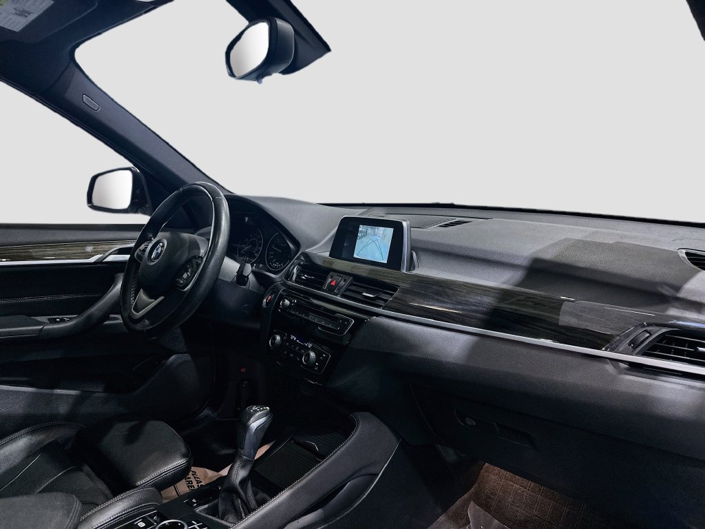 Used 2018 BMW X1 xDrive28i AWD/4WD image 29