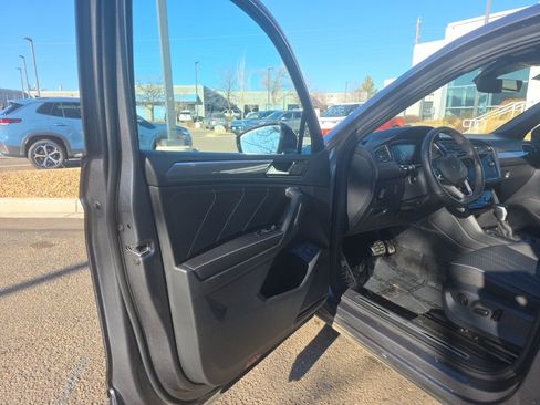 Certified 2024 Volkswagen Tiguan SE R-Line image 10