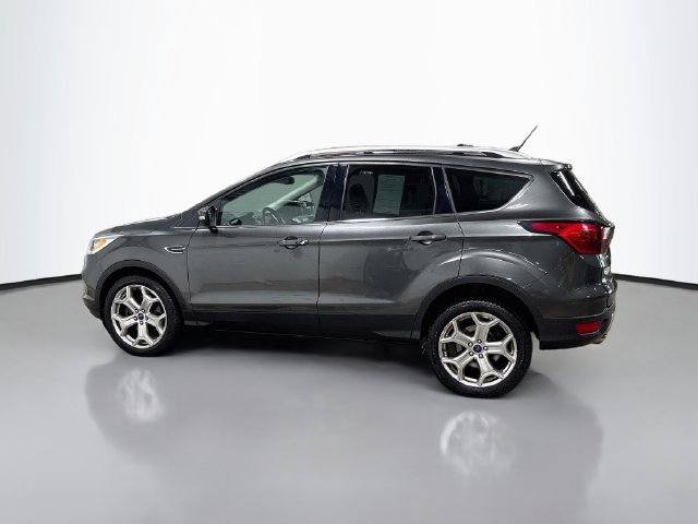 Used 2019 Ford Escape Titanium AWD/4WD image 10