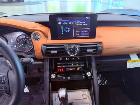 Used 2025 Lexus IS 300 w/ Premium Package image 25