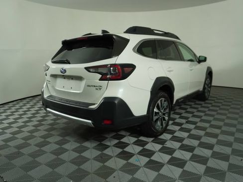 Certified 2024 Subaru Outback Limited XT AWD/4WD image 7