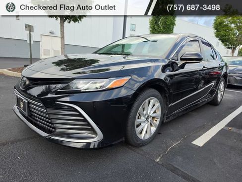 Used 2021 Toyota Camry LE FWD image 1