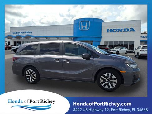 Certified 2026 Honda Odyssey EX-L image 1