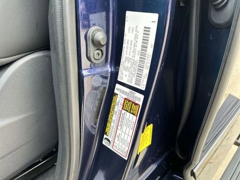 Used 2022 Toyota Tundra Platinum w/ Advanced Package image 37