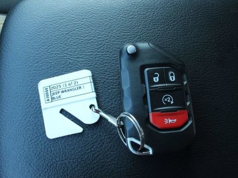 Used 2025 Jeep Wrangler Unlimited Sport AWD/4WD image 26