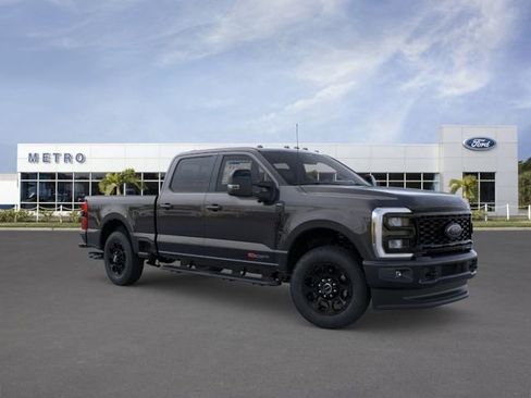 New 2026 Ford F250 Lariat w/ Black Appearance Package AWD/4WD image 7
