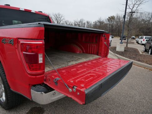 Used 2021 Ford F150 XLT w/ Equipment Group 302A High image 13