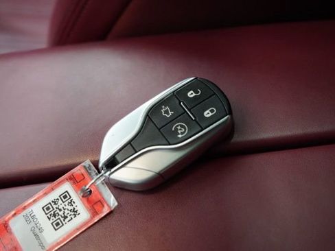 Certified 2023 Maserati Quattroporte Modena Q4 image 31