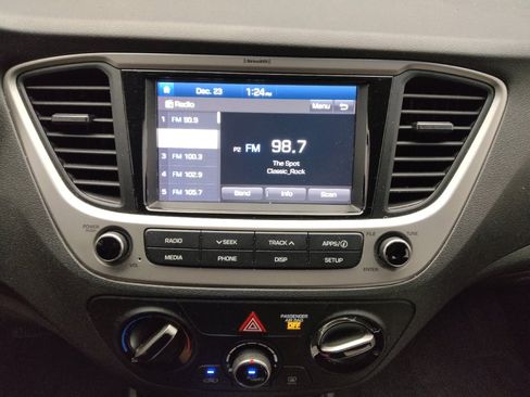 Used 2020 Hyundai Accent SEL image 25