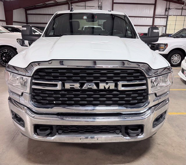 Used 2024 RAM 2500 Big Horn w/ Off Road Package AWD/4WD image 9