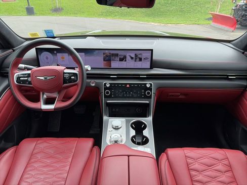 Used 2025 Genesis GV80 3.5T image 7
