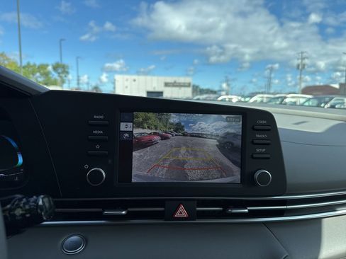 New 2025 Hyundai Elantra Sport image 23