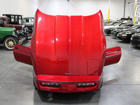Used 1989 Chevrolet Corvette Coupe RWD image 29
