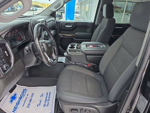 Used 2019 Chevrolet Silverado 1500 RST w/ All-Star Edition image 9