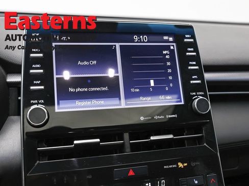 Used 2021 Toyota Avalon XSE FWD image 19
