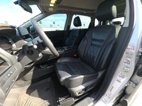 Used 2023 Nissan Rogue Platinum w/ Platinum Premium Package image 14