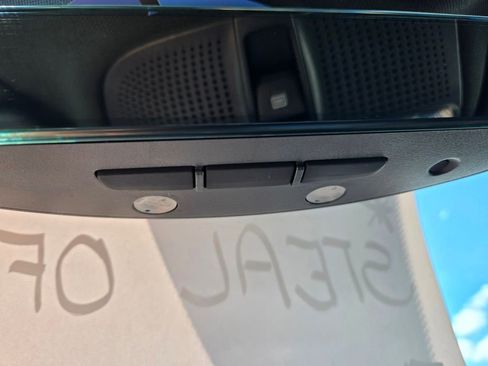 Used 2021 Mercedes-Benz C 300 4MATIC Sedan image 32