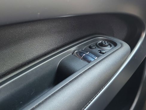 Used 2014 MINI Cooper Paceman S image 18