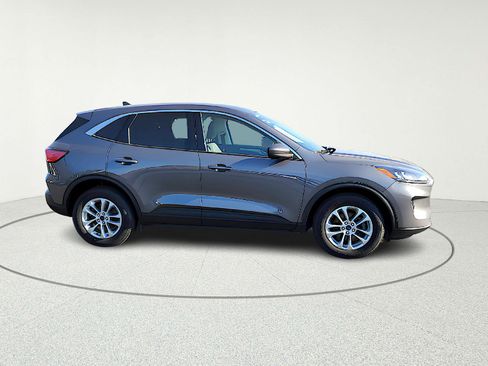 Used 2021 Ford Escape SE w/ Convenience Package image 8