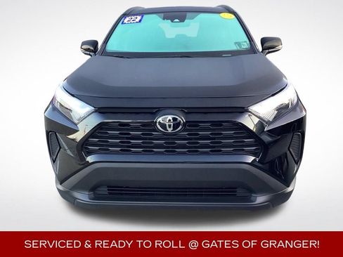 Used 2022 Toyota RAV4 XLE w/ Convenience Package AWD/4WD image 2