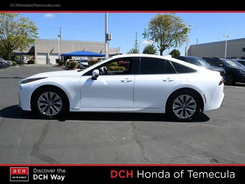 Used 2023 Toyota Mirai XLE w/ Advanced Technology Package image 4