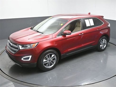 Used 2017 Ford Edge SEL w/ Equipment Group 201A image 44