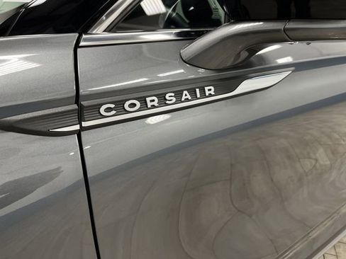 Used 2024 Lincoln Corsair AWD image 32
