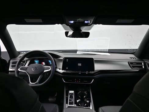 New 2026 Volkswagen Atlas Cross Sport SE image 10