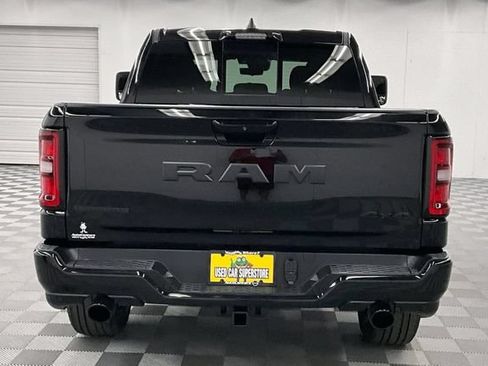 Used 2025 RAM 1500 Big Horn AWD/4WD image 5
