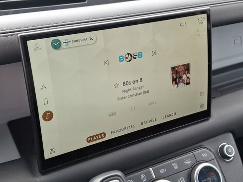 Used 2022 Land Rover Defender 110 X-Dynamic HSE image 17