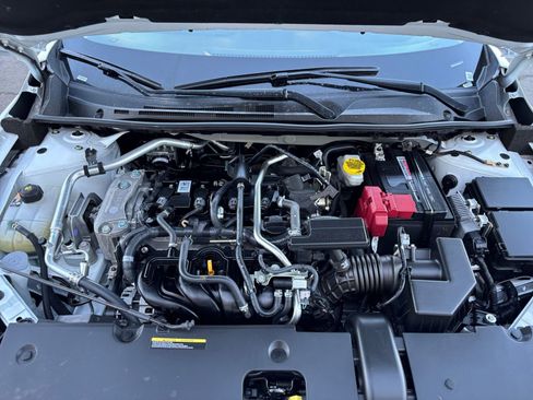 Used 2025 Nissan Sentra SV FWD image 30