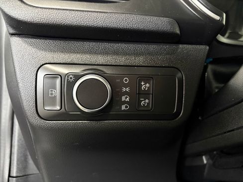 Used 2020 Ford Escape SE Sport image 27