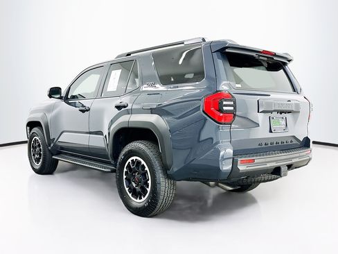 Used 2026 Toyota 4Runner TRD Off-Road Premium AWD/4WD image 5