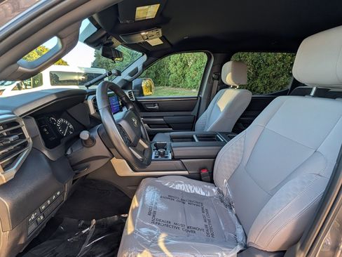 Used 2025 Toyota Tundra SR5 image 11