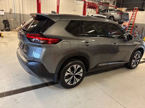 Used 2021 Nissan Rogue SV FWD image 5