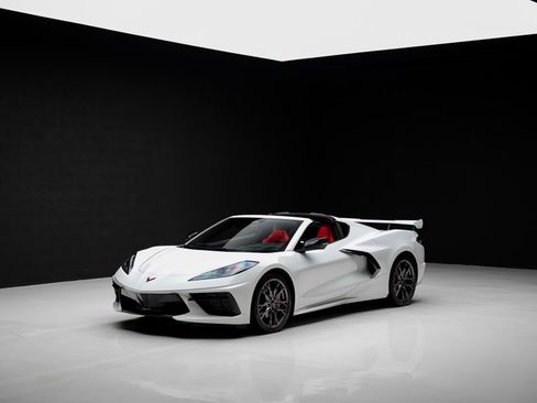 Used 2024 Chevrolet Corvette Stingray Coupe w/ 1LT image 6